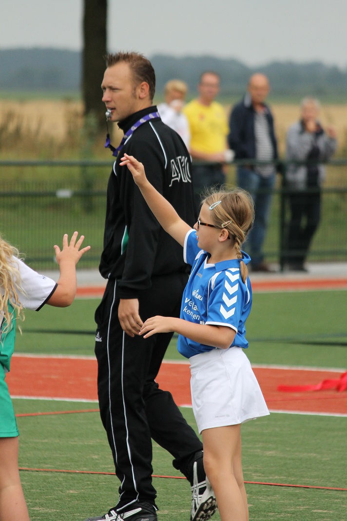 Oefenwedstrijd E2 Almkerk 019.JPG